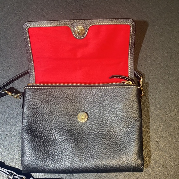 Dooney & Bourke Black Pebble Leather Crossbody GUC - Picture 3 of 13